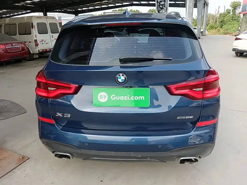 BMW X3 — миниатюра 6