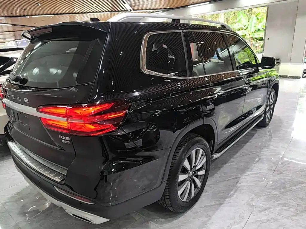 Roewe RX8 — миниатюра 7