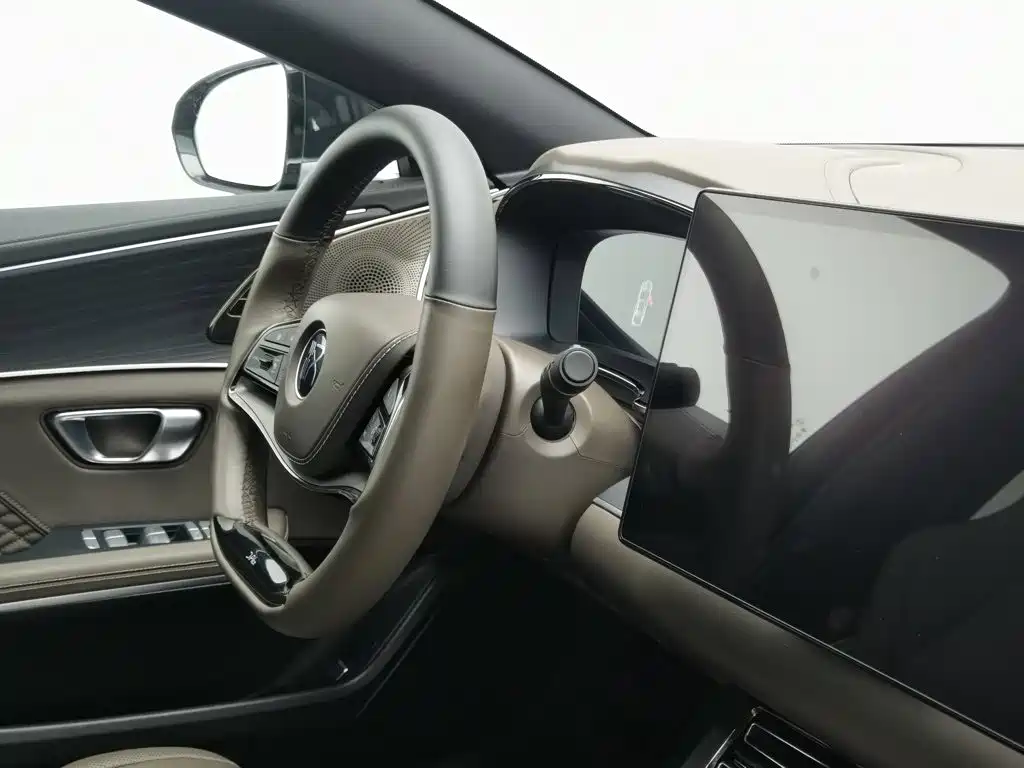 BYD Han — миниатюра 22