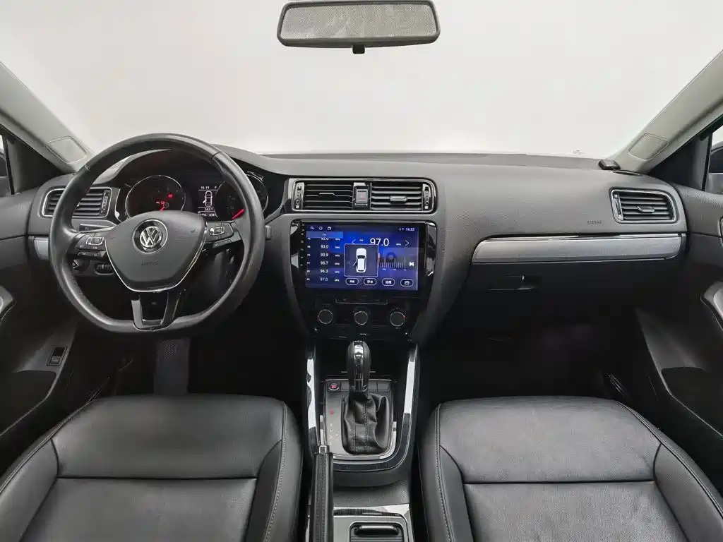Volkswagen Sagitar — миниатюра 5