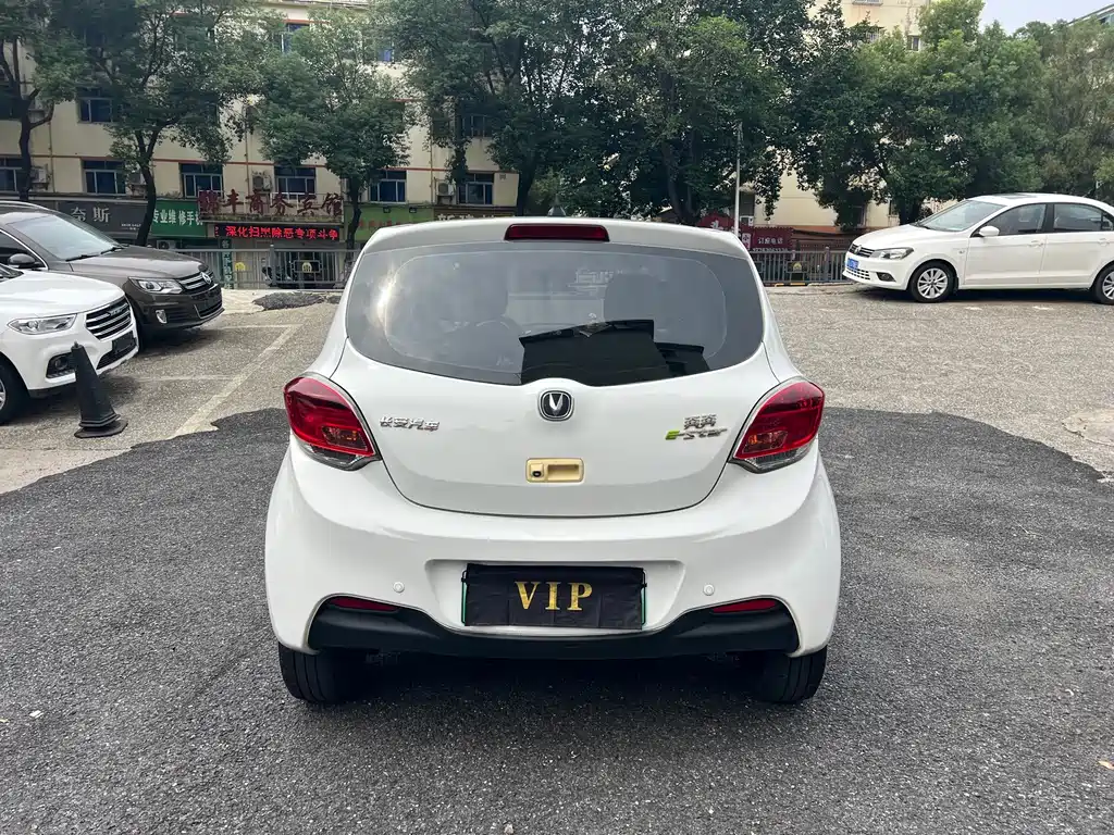 Changan Benben E-Star — миниатюра 5