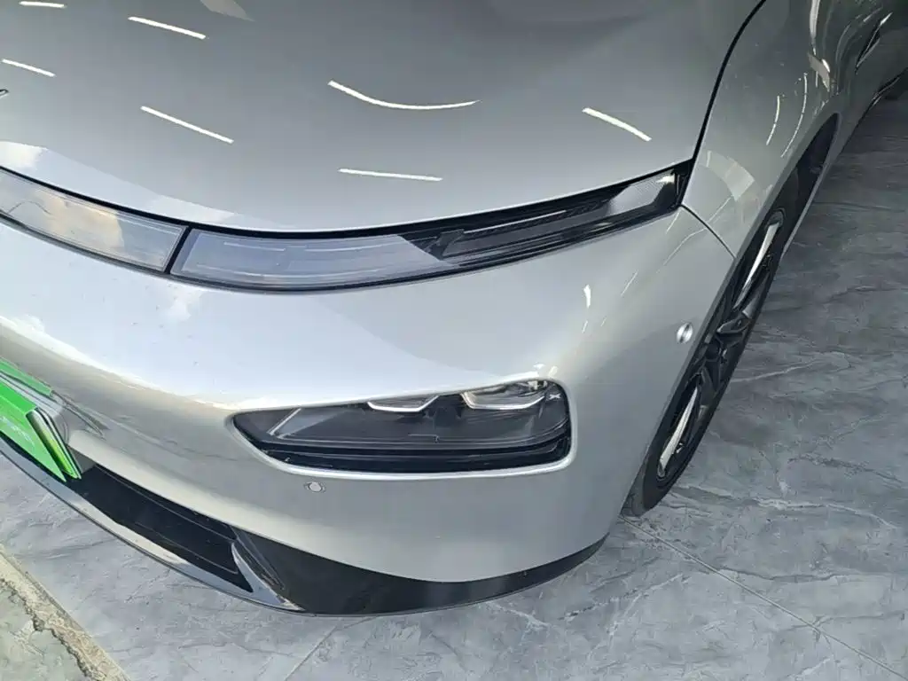 XPeng P7 — миниатюра 24