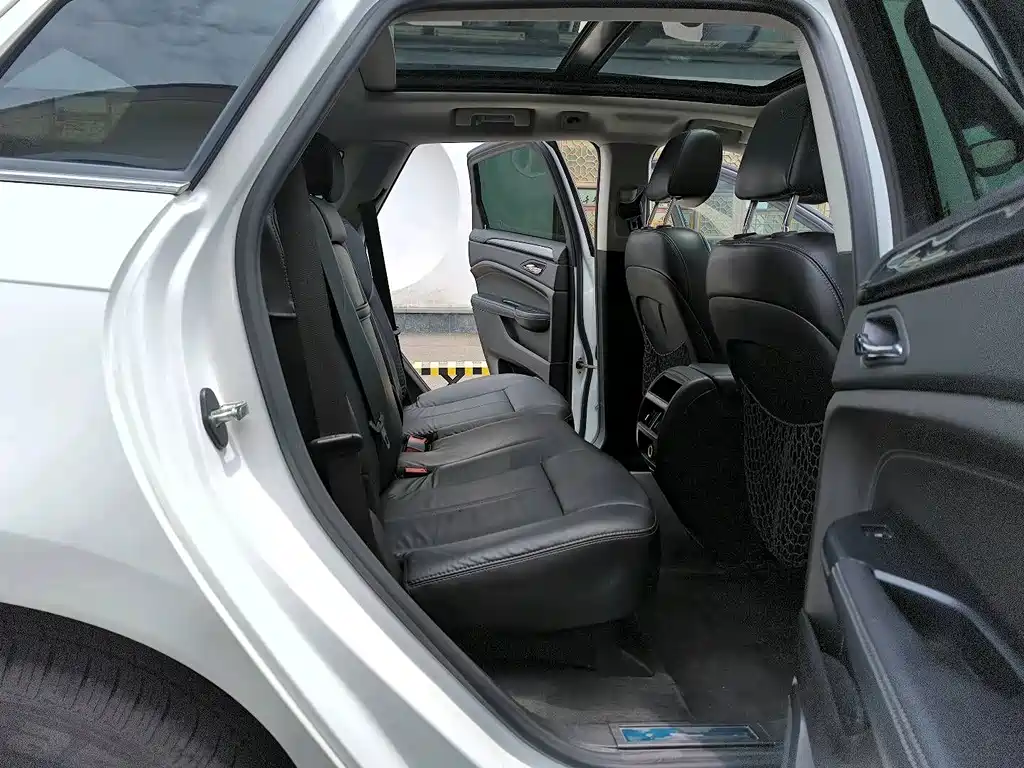 Cadillac SRX 2013 3.0L Comfort