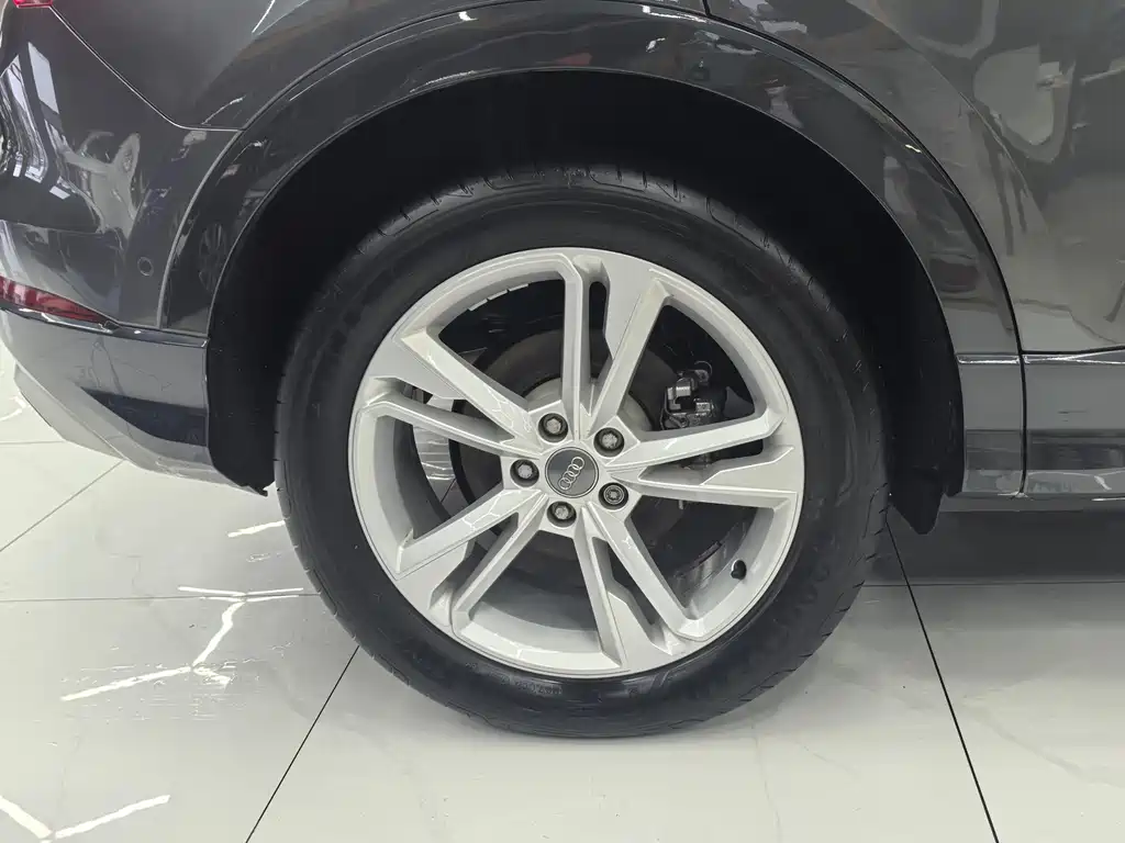 Audi Q3 — миниатюра 18