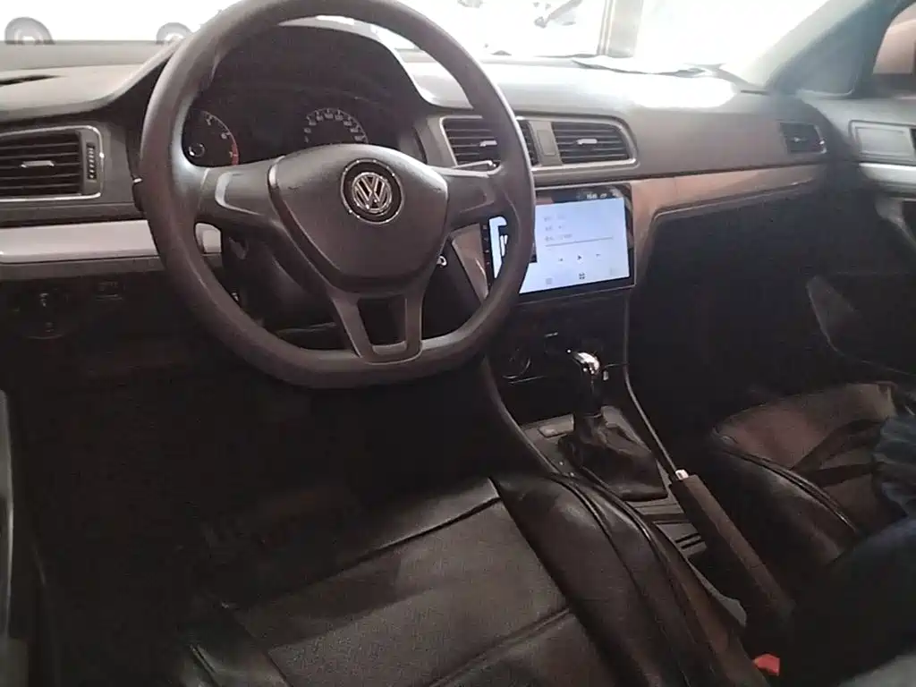 Volkswagen Lavida — миниатюра 10