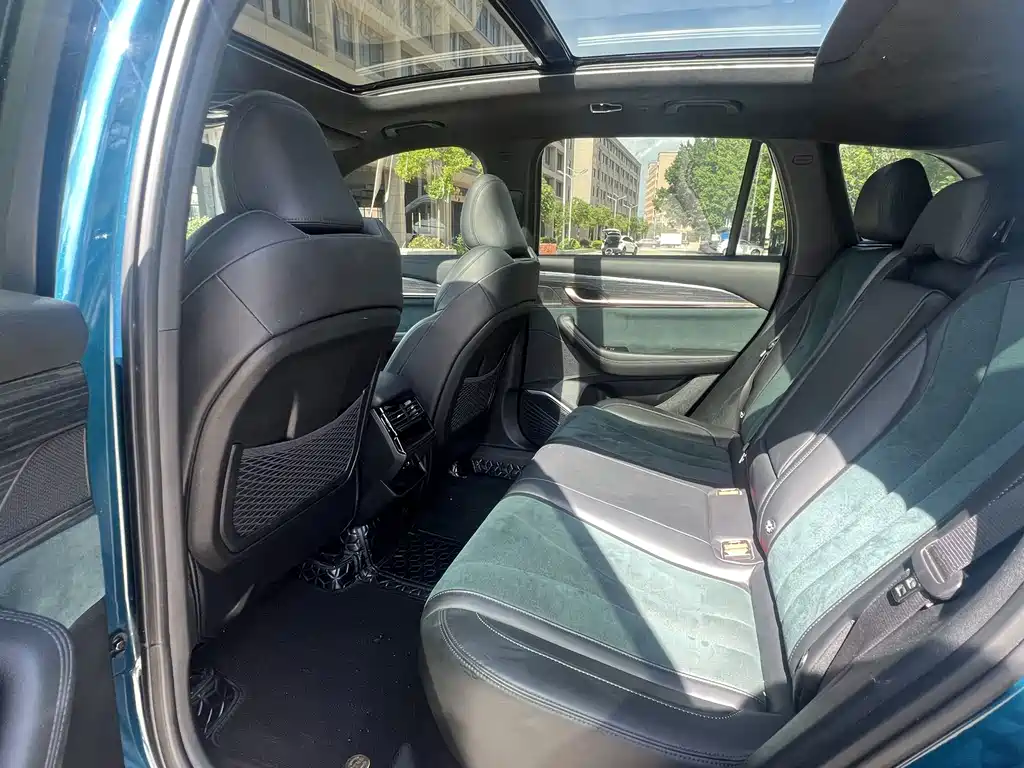 Geely Xingyue L — миниатюра 5