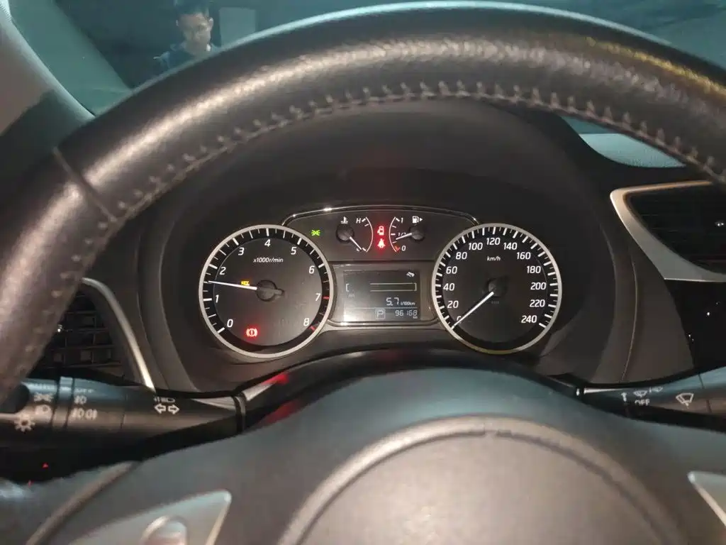 Nissan Sylphy — миниатюра 7