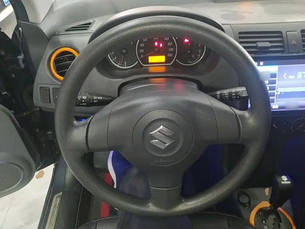 Suzuki Swift — миниатюра 11