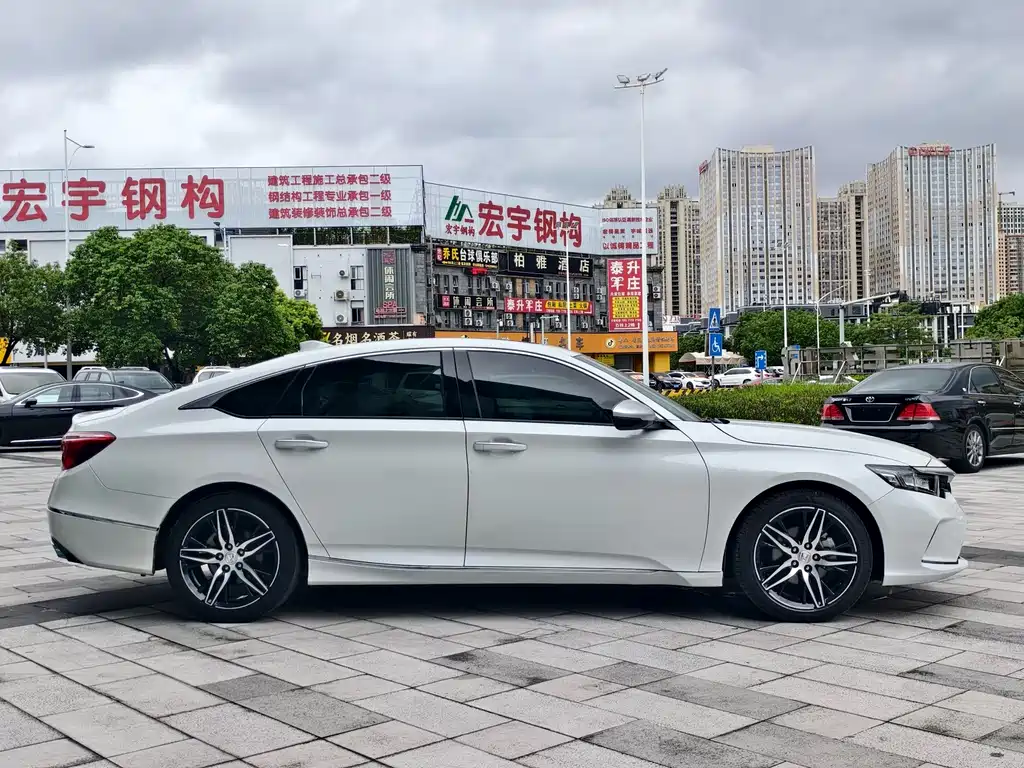 Honda Inspire — миниатюра 5