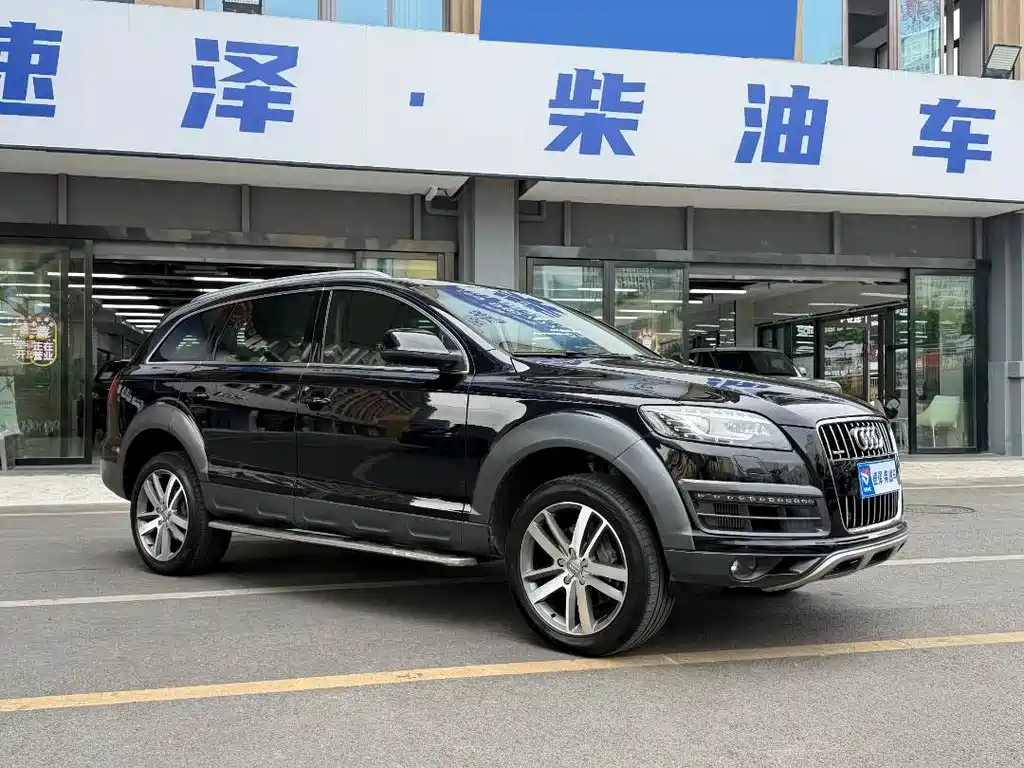 Audi Q7 — миниатюра 3