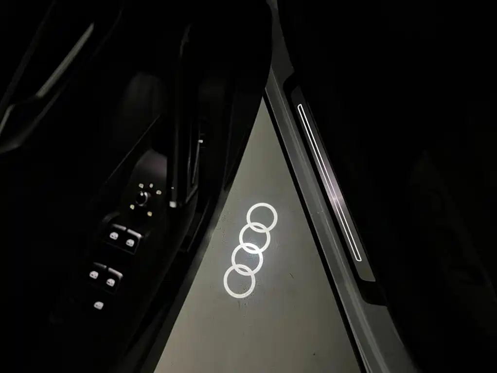 Audi Q2L — миниатюра 11