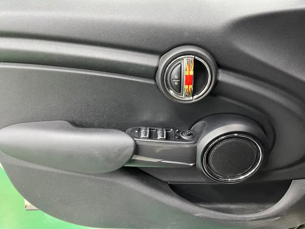 MINI Mini — миниатюра 19