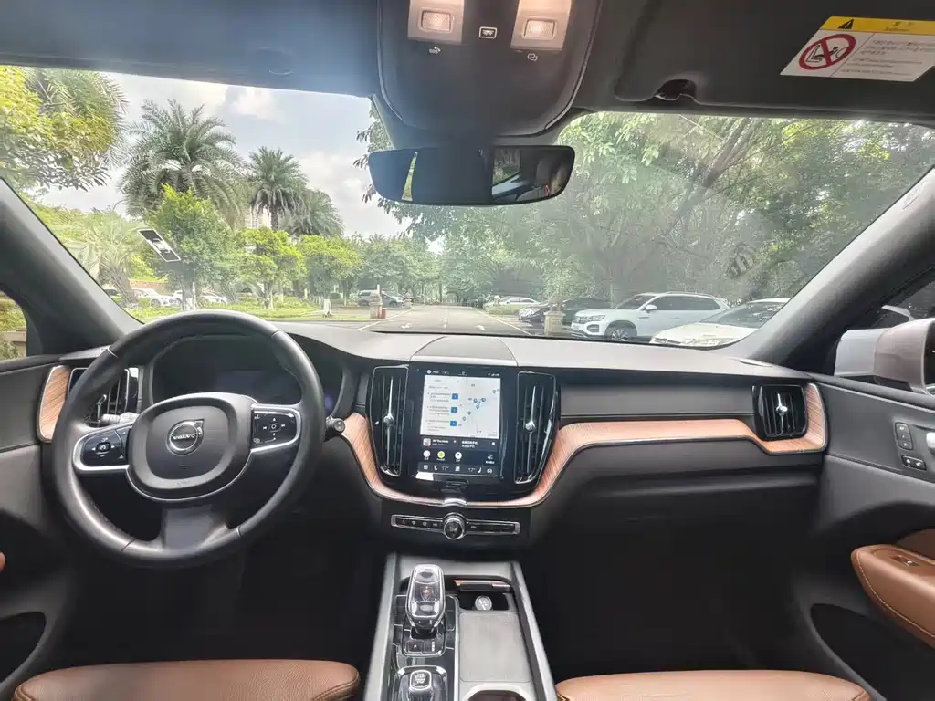 Volvo XC60 — миниатюра 5