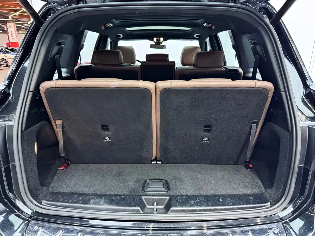 Mercedes-Benz GLB — миниатюра 25