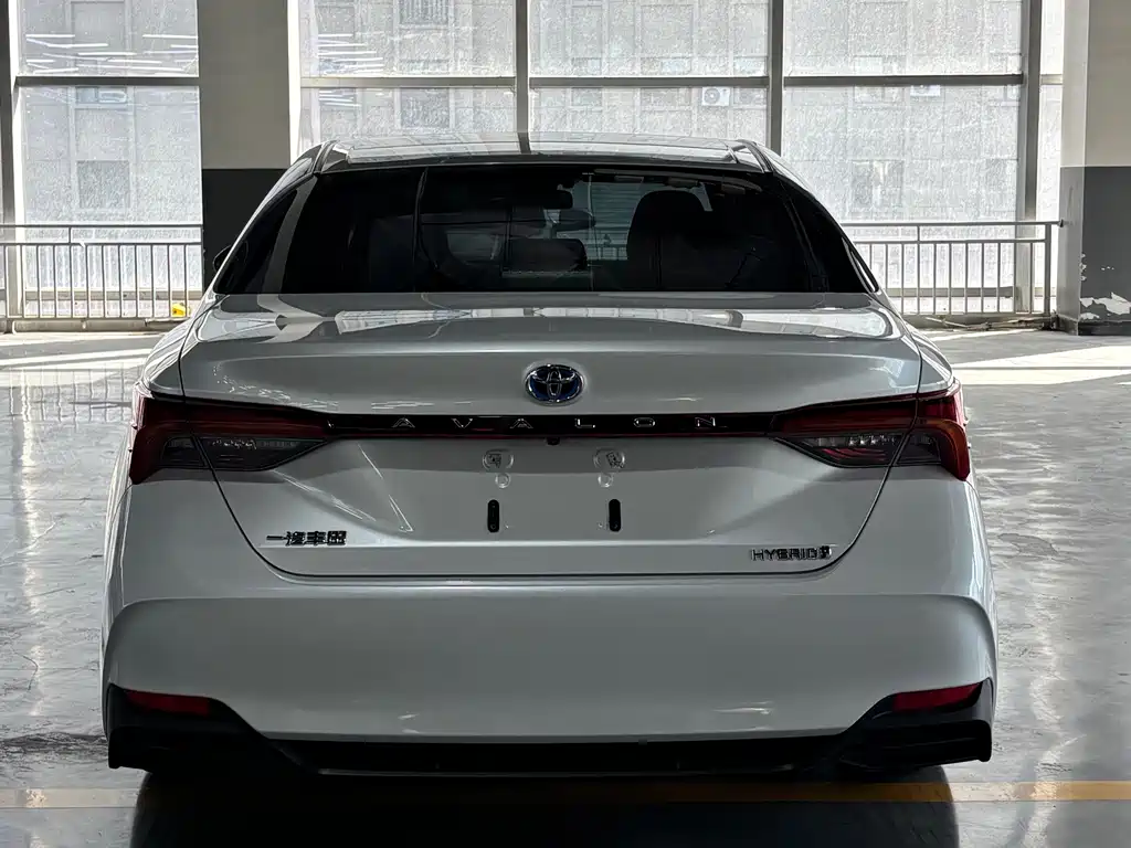 Toyota Avalon — миниатюра 15