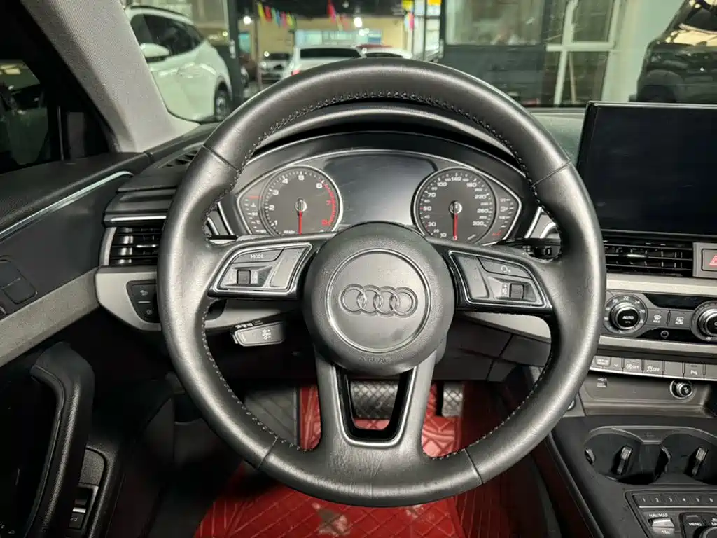 Audi A4L — миниатюра 12