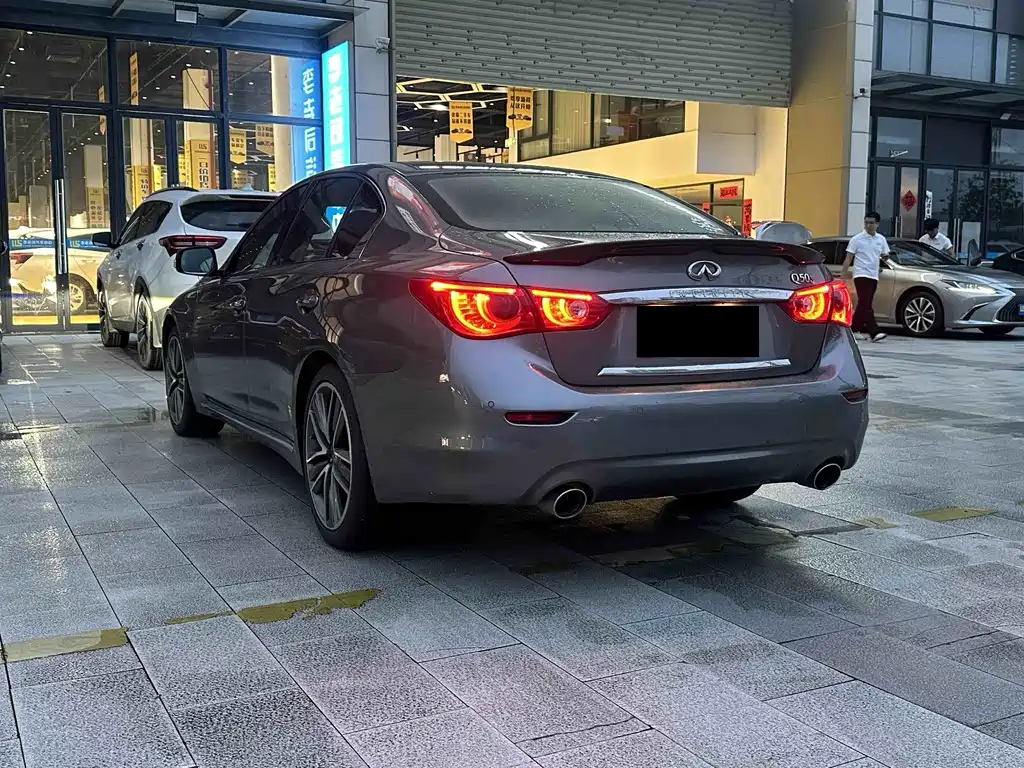Infiniti Q50L — миниатюра 6