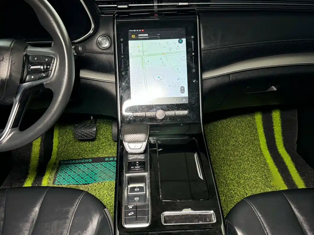 Roewe RX5 MAX — миниатюра 8
