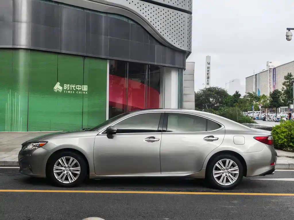 Lexus ES 2014 250 Elite