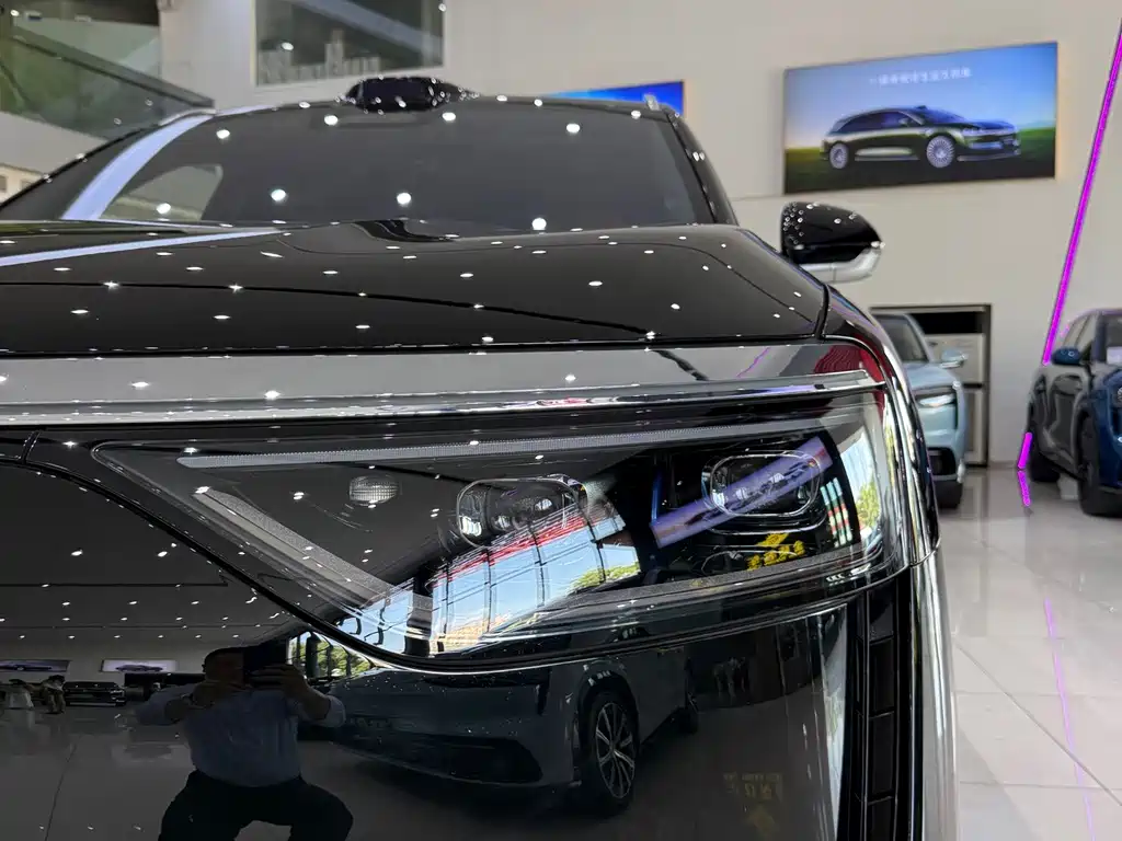 AITO AITO M8 — миниатюра 16