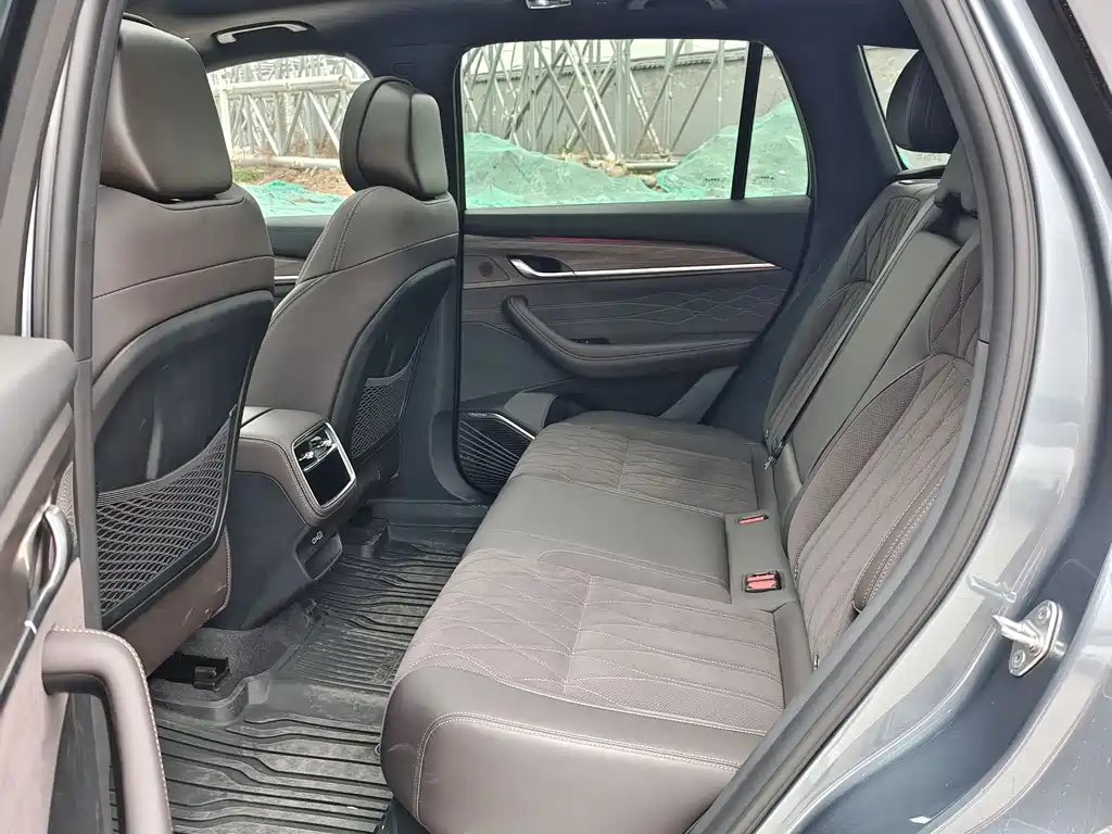 Geely Monjaro L 2026 2.0TD AT