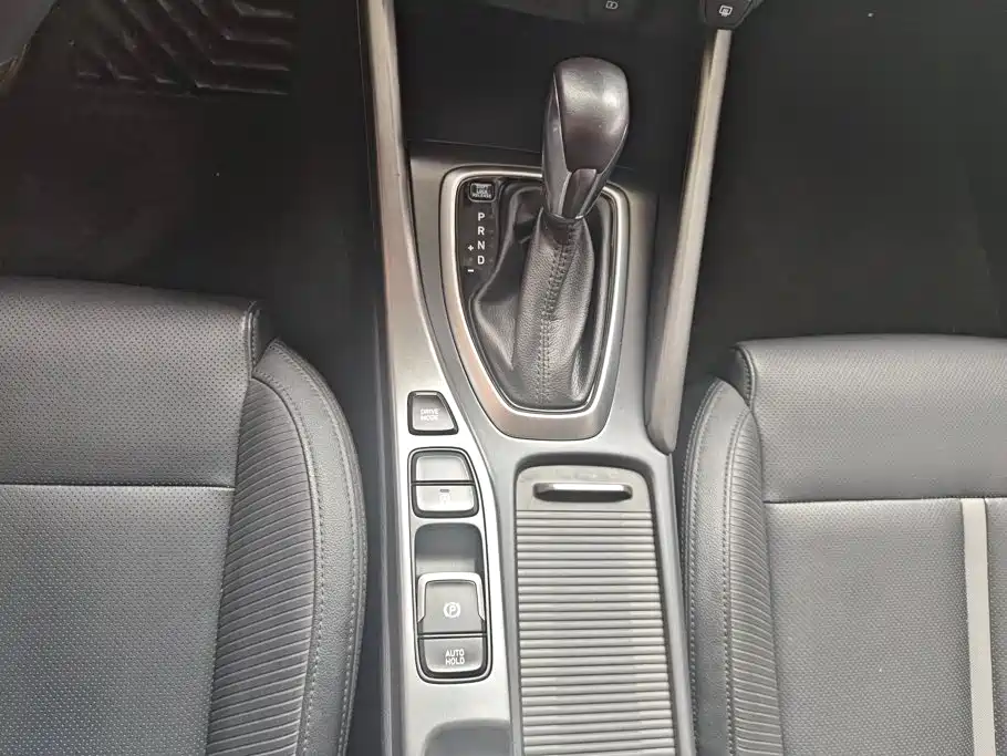 Hyundai Fista — миниатюра 16