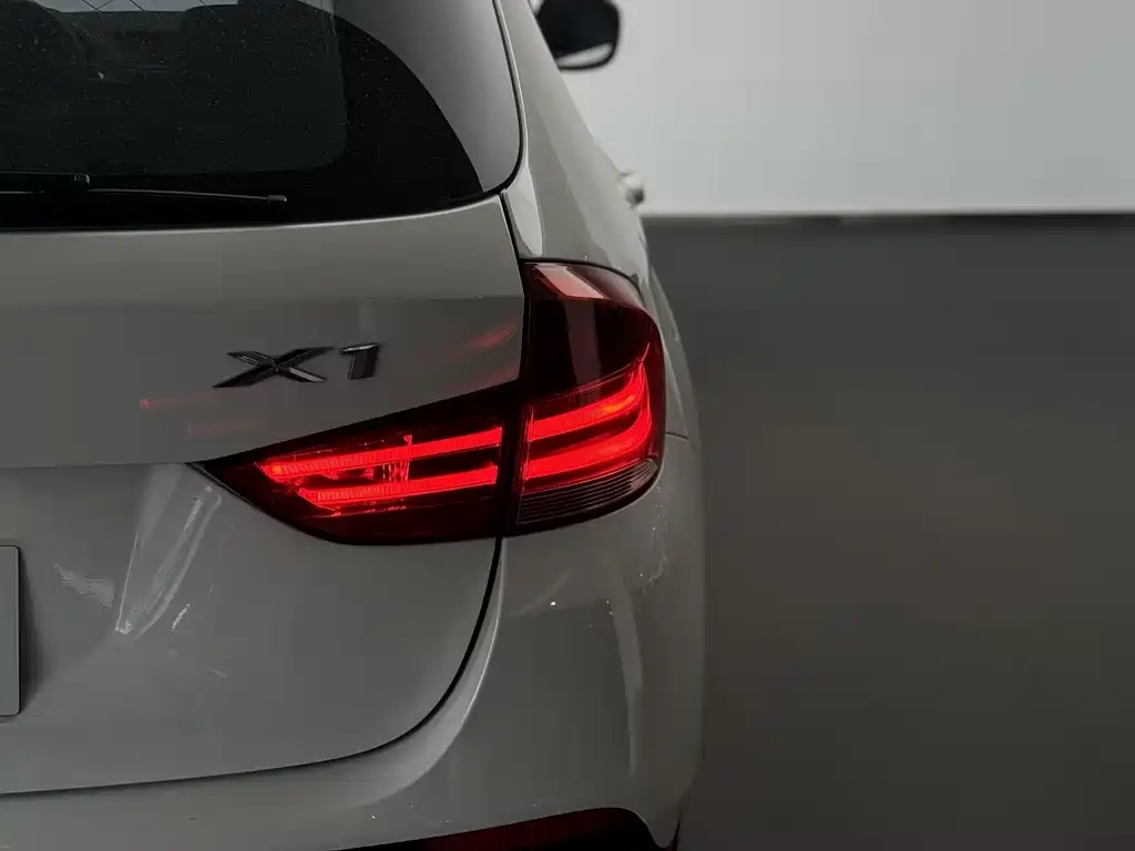 BMW X1 (Import) — миниатюра 5
