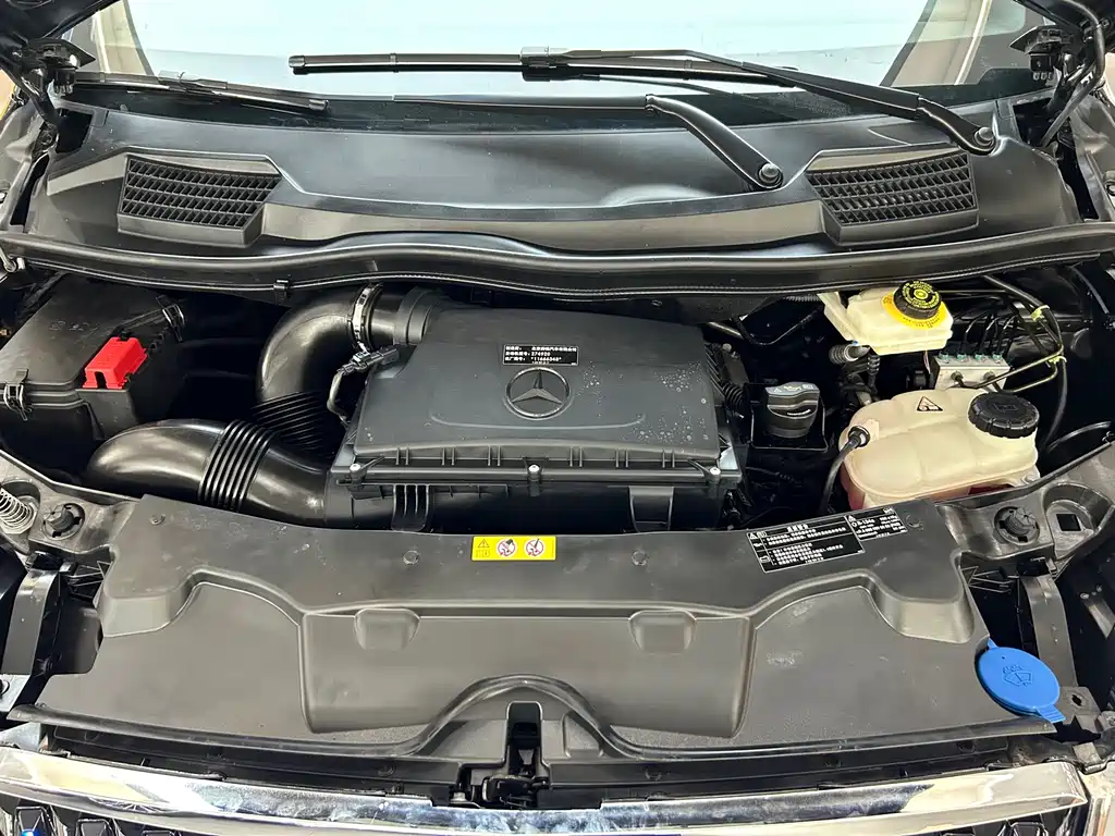 Mercedes-Benz Vito — миниатюра 9