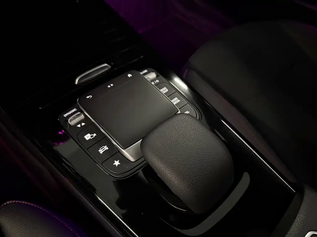 Mercedes-Benz CLA (Import) — миниатюра 16