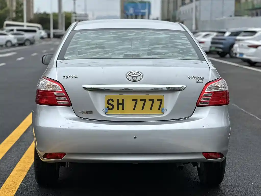 Toyota Vios — миниатюра 5