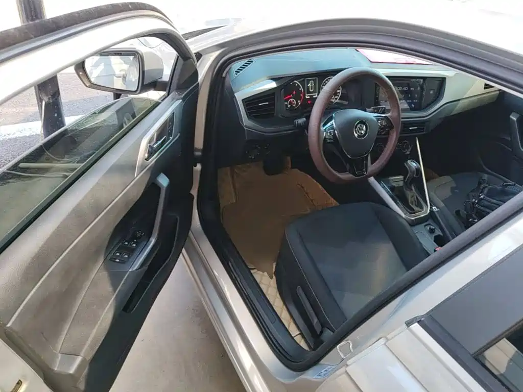 Volkswagen Polo — миниатюра 16