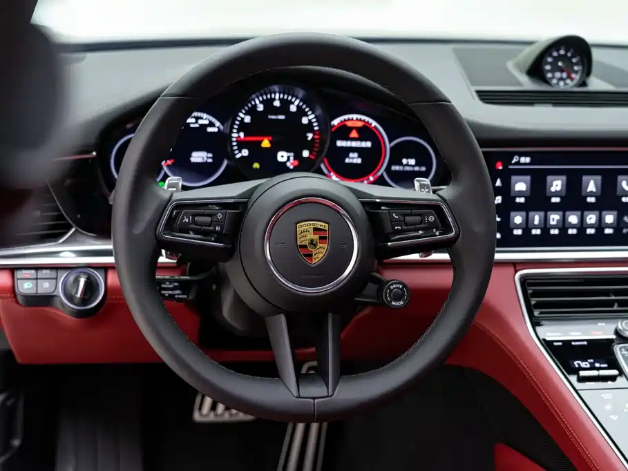 Porsche Panamera — миниатюра 13