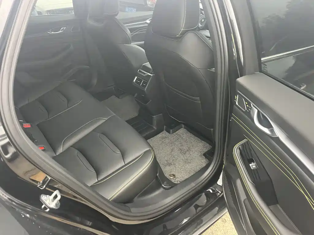 GEELY AUTOMOBILE XINGRUI