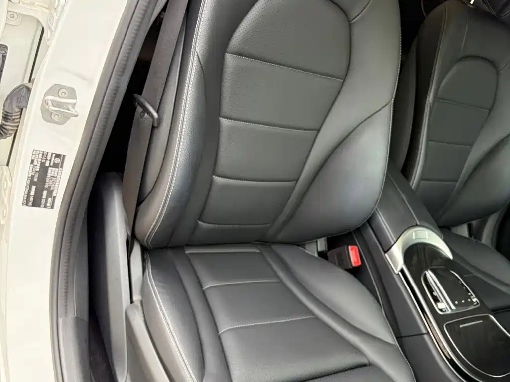Mercedes-Benz C-Class — миниатюра 10