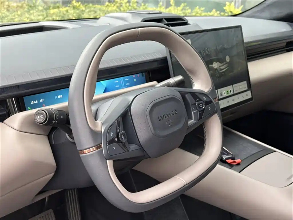 Lynk & Co Z10 2024 STARBUFF 95kWh 680km Smart Drive