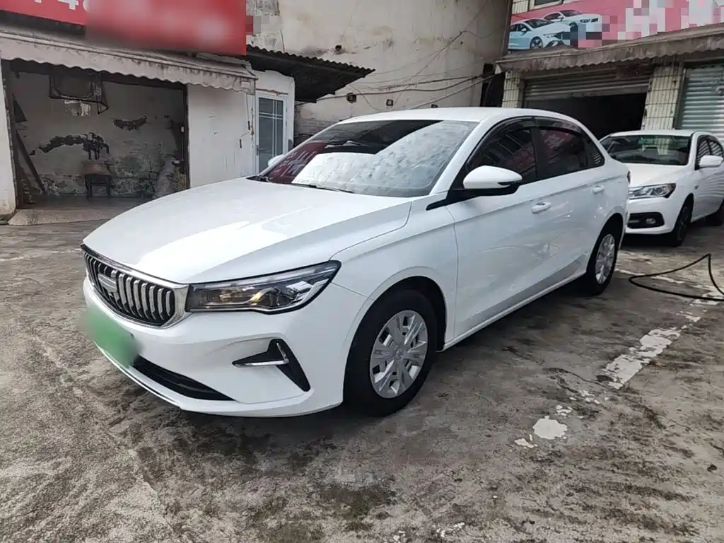 Geely Emgrand — миниатюра 2