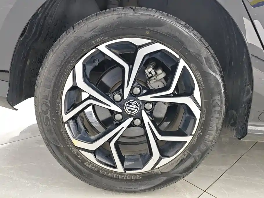 MG MG5 — миниатюра 6