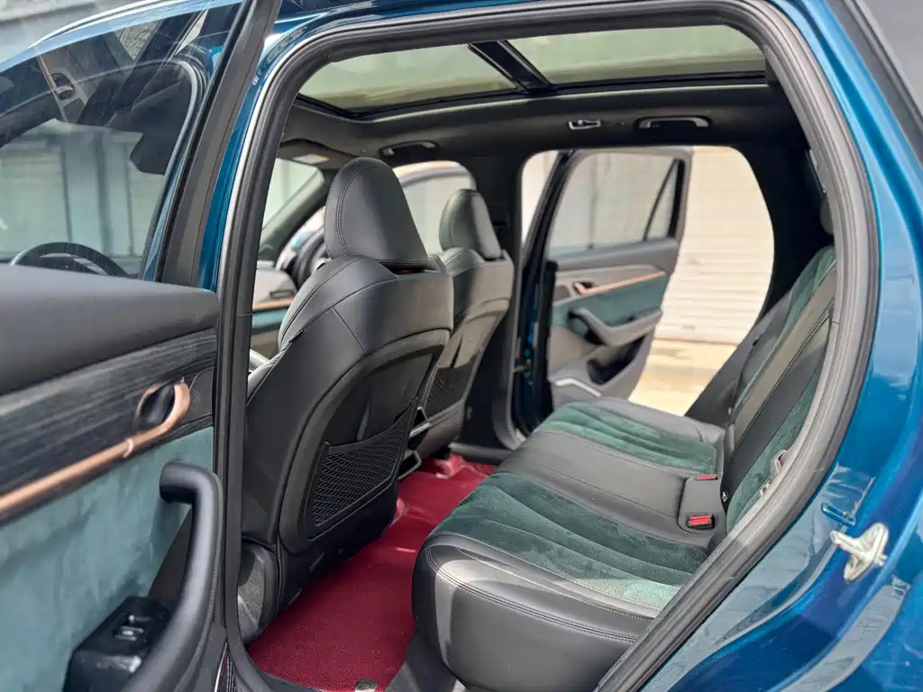 Geely Xingyue L — миниатюра 8