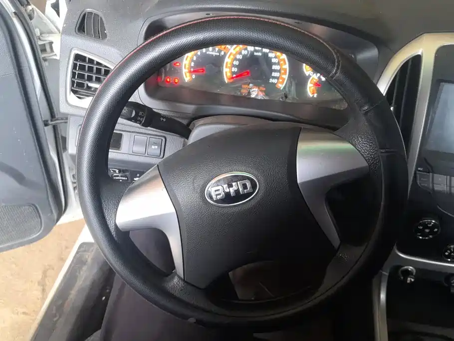 BYD F3 — миниатюра 15