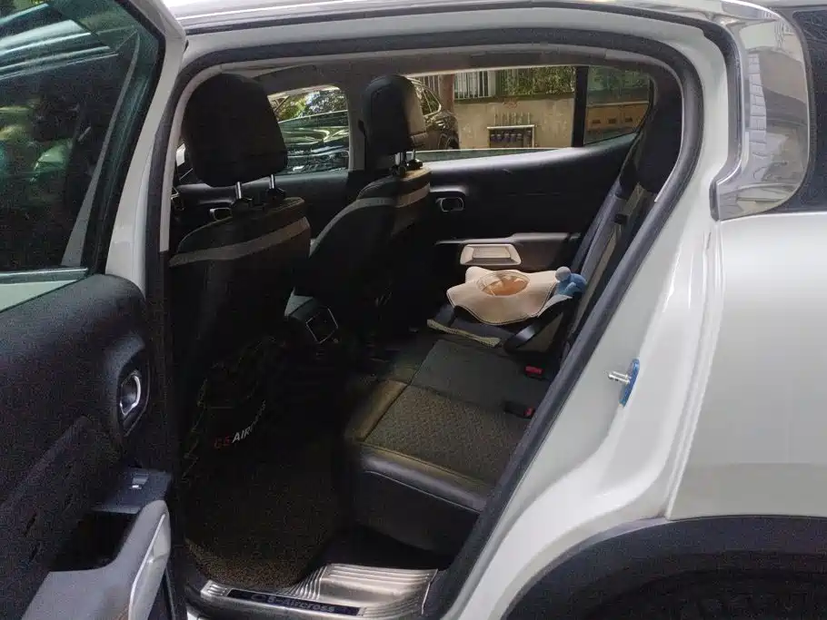 Citroen C5 AIRCROSS — миниатюра 11