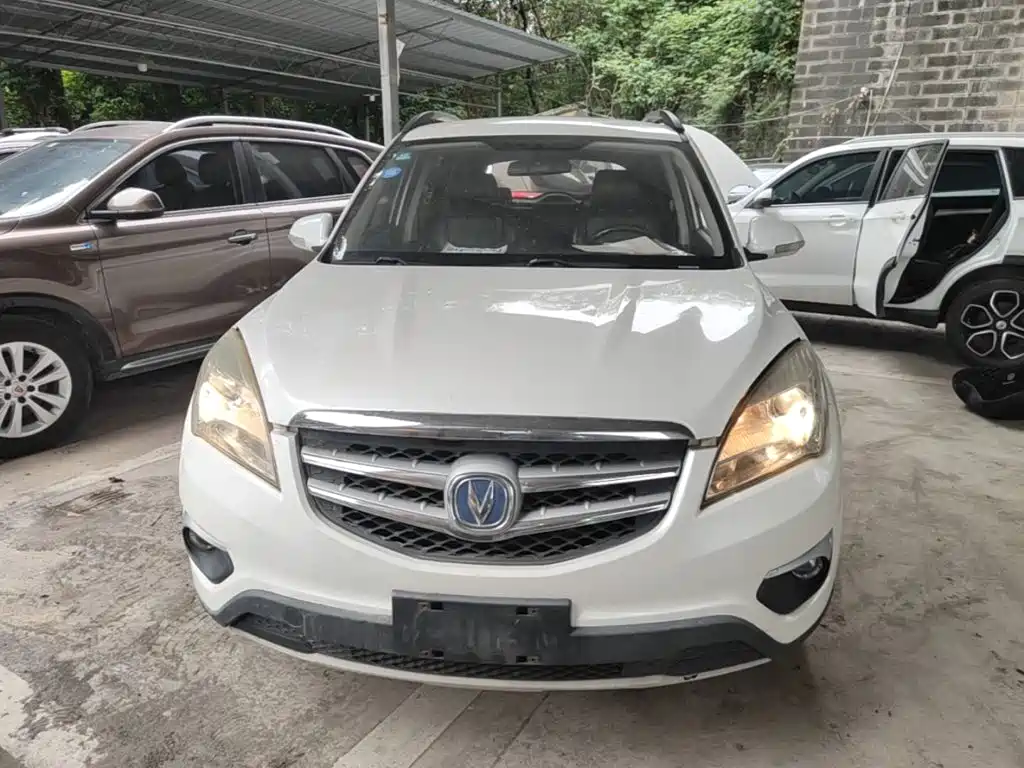 Changan CS35 — миниатюра 3