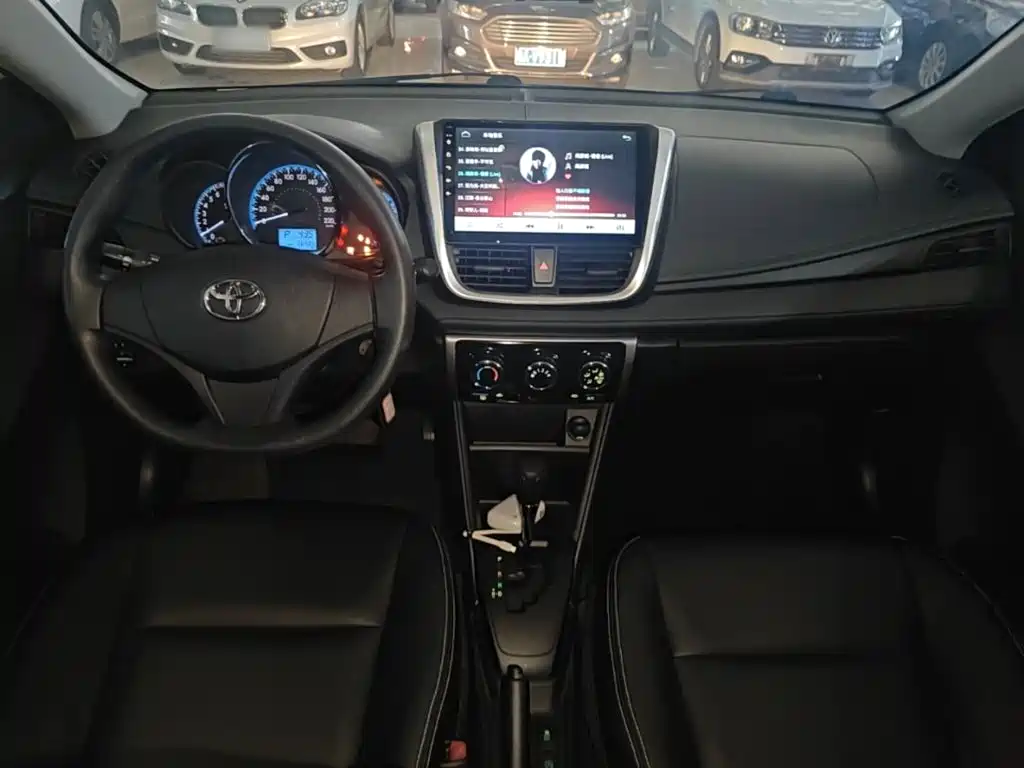 Toyota Vios FS — миниатюра 10