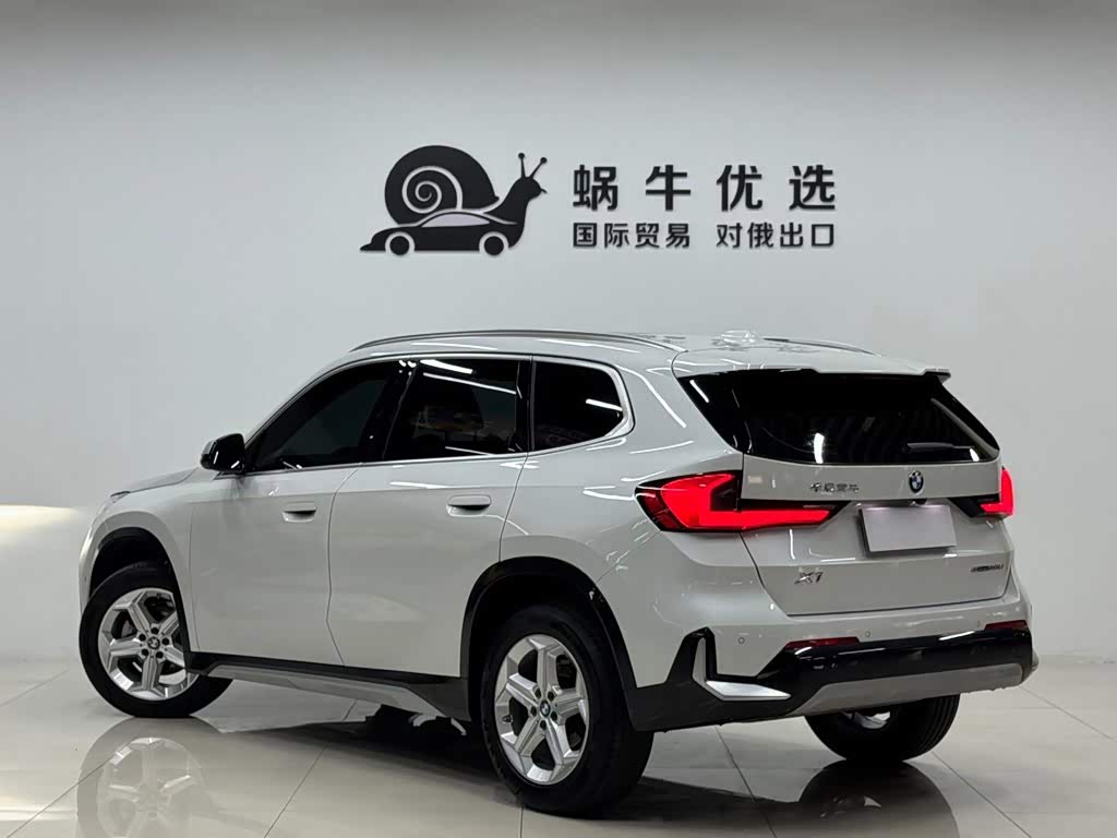BMW X1 1.5 л 2023 г. Белый, пробег 26000 км