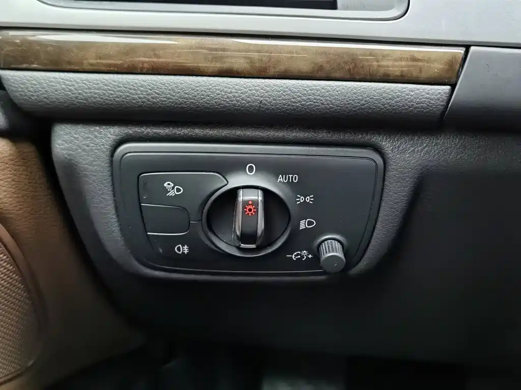 Audi A6L — миниатюра 21