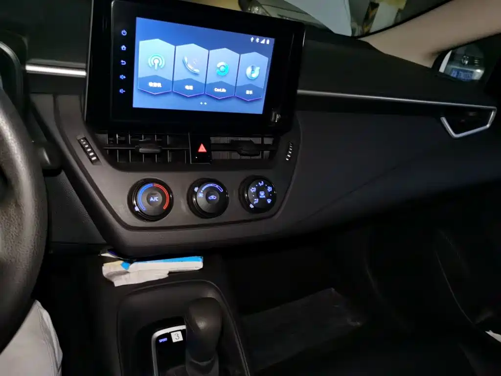 Toyota Corolla — миниатюра 9