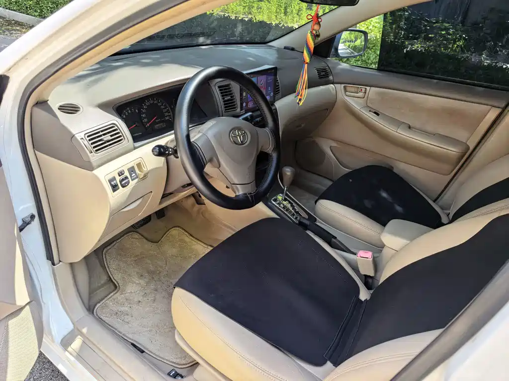 Toyota Corolla — миниатюра 10