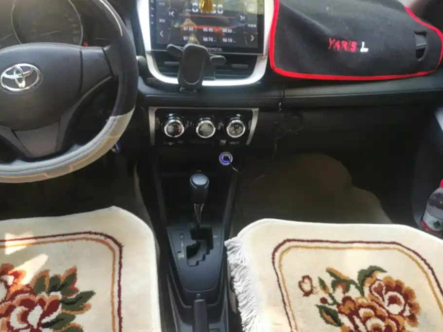 Toyota Yaris L — миниатюра 16