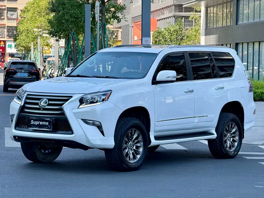 Lexus GX