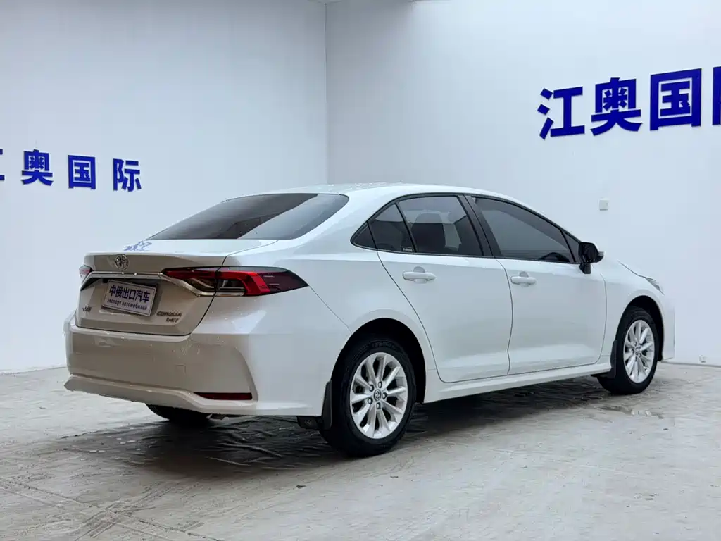 Toyota Corolla — миниатюра 19