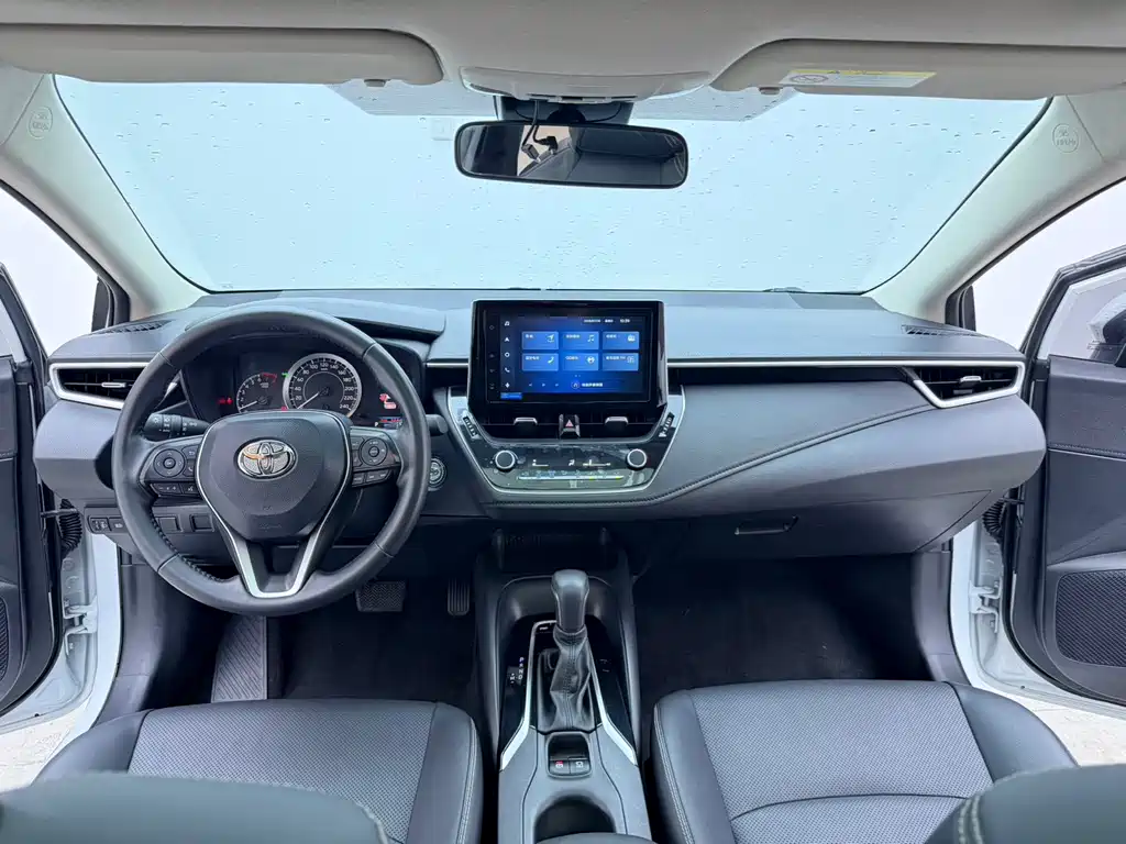 Toyota Corolla — миниатюра 12